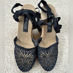 Anne Klein black lacy espadrilles.  Size 36 (6 US). Excellent condition.